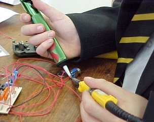 using a desoldering pump